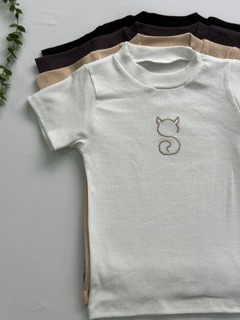 کراپ اعلا طرح گربه